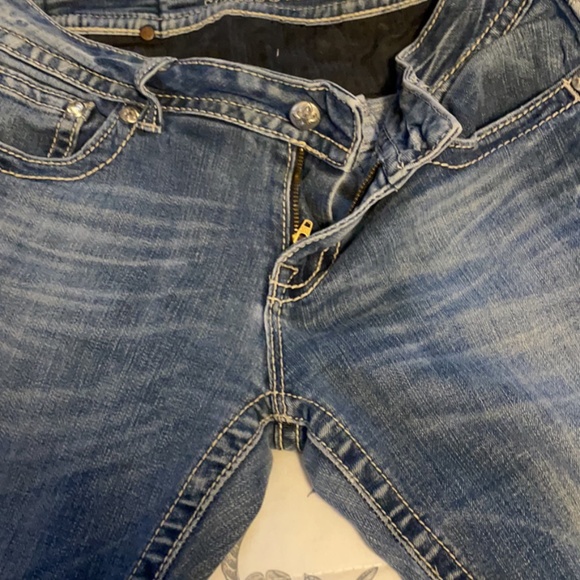 Jeans - Picture 3 of 6